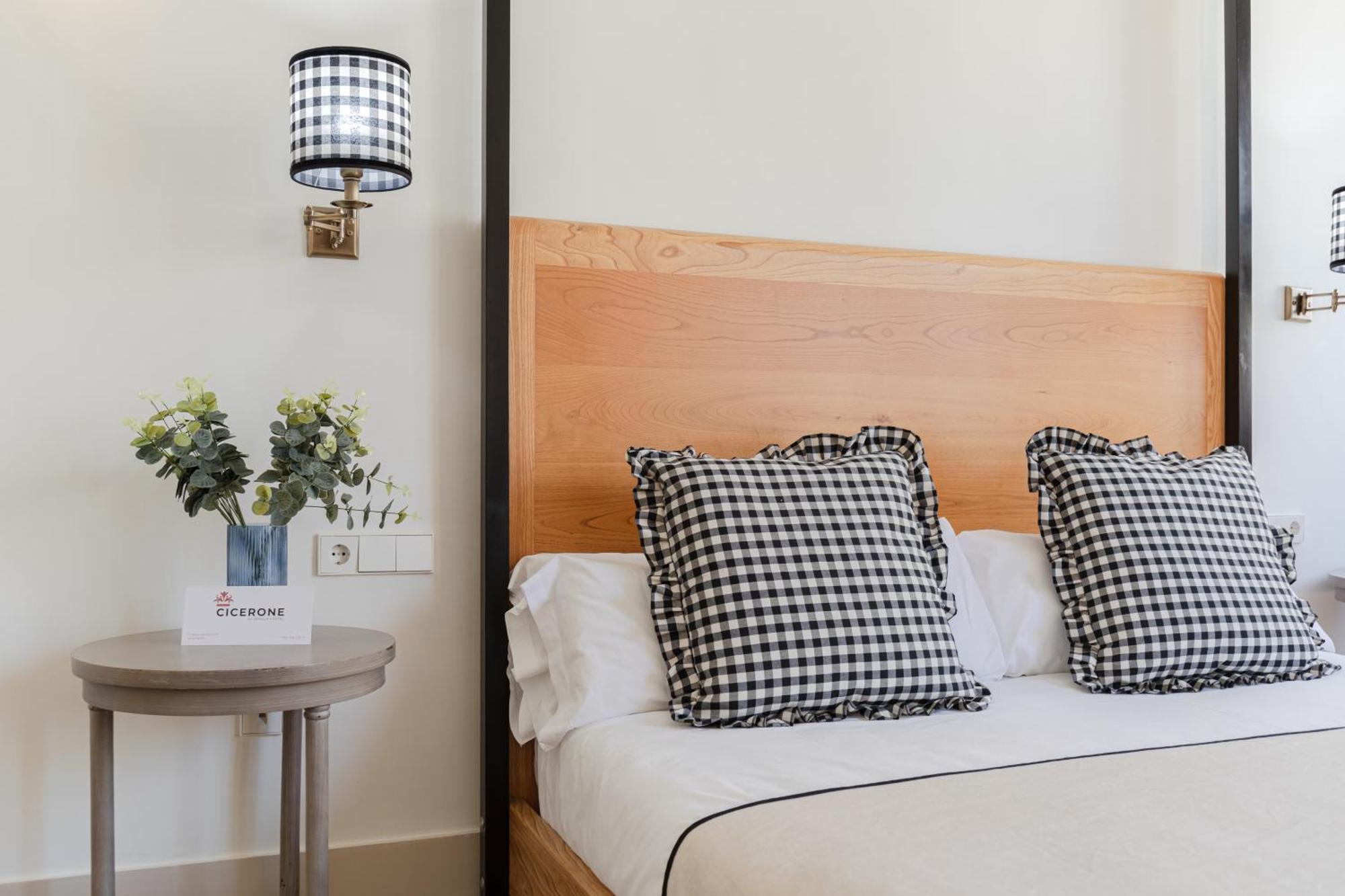 Nuea Cicerone Hotell Sevilla Eksteriør bilde
